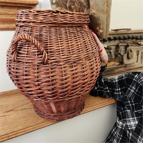 Large Basket w/ Lid - Stairway to Downstairs