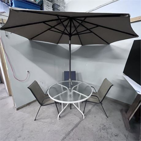 Patio Table Set For 3 with Umbrella...48x27