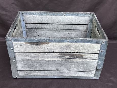 Vintage Wood Crate...19x13x11