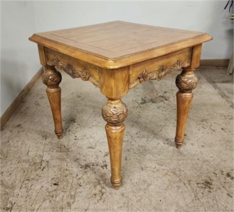 Accent Table...38x25x36