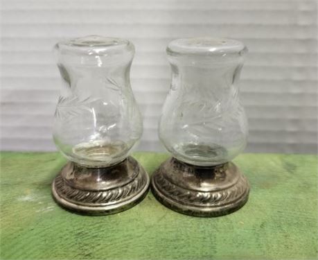 Sterling Silver with Etched Glass Salt & Pepper Shaker Set...