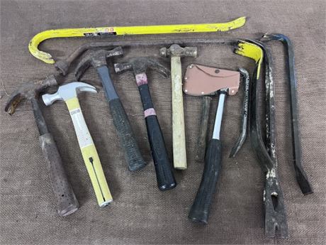 Assorted Carpentry/Demolition Tools