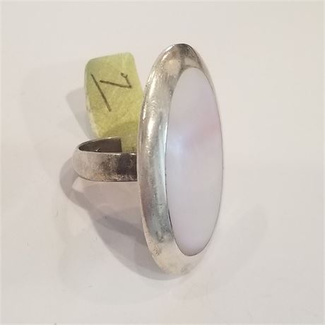 Sterling Mother of Pearl Ring Sz...7