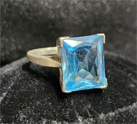 Sterling Emerald Cut Blue Topaz Ring...5-3/4sz