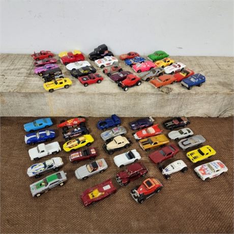 Assorted Matchbox/Hotwheels/KIDCO Metal Cars