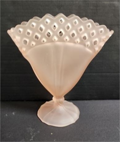 Vintage TIFFIN Satin Pink Depression Glass Footed Reticulated Fan Vase