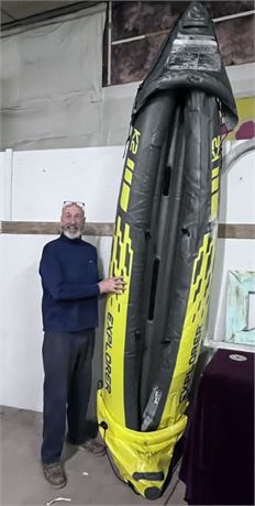 10' Inflatable Kayak-1 Side has Leak !!
