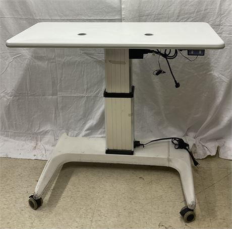 K2 AJUSTABLE MEDICAL TABLE—MODEL# K2-110-C