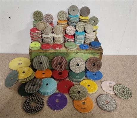 Assorted Grinding/Polishing Pucks-Discs