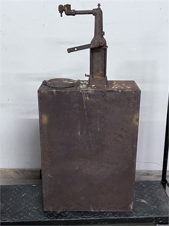 Vintage Standard Lubester Oil Pump