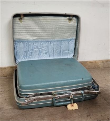 Vintage Samsonite Luggage Pair