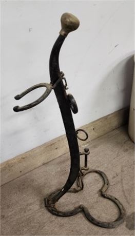 Antique Hames & Horseshoe Fireplace Tool Stand