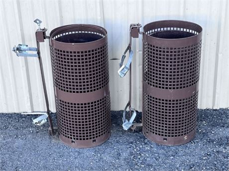Trash Cans w/ Carriers and Mounts -24"⬆️, 12" Diameter