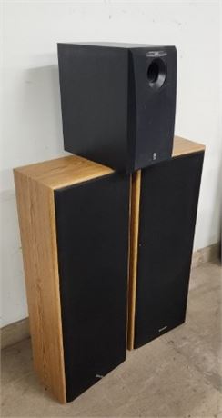 Yamaha P130 Subwoofer & Sharp Speaker Pair