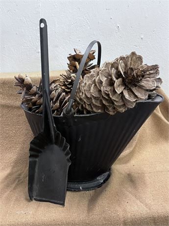 Coal Bucket/Shovel/Large Pine Cones
