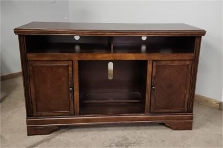 Media Table/Cabinet - 60x20x36