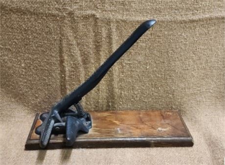 Antique Cast Iron Nut Cracker