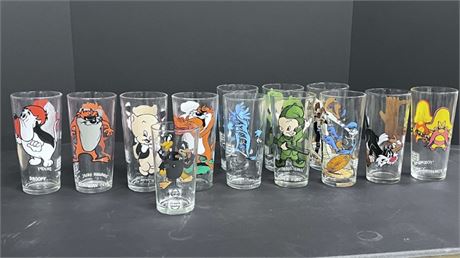 Collectible Looney Toon Pepsi Glasses