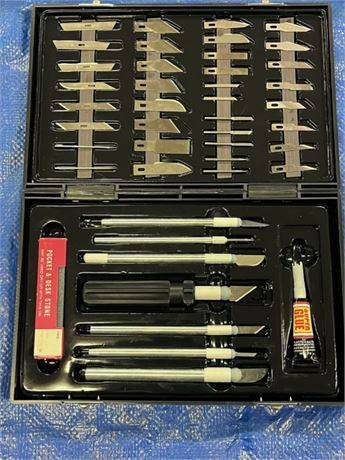 New 45 Pc. Hobby Knife Set