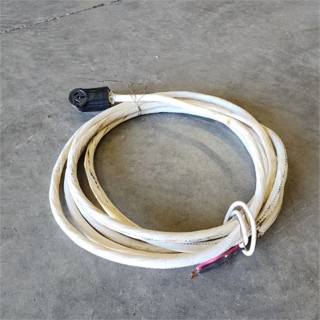 6-3 Copper Wire w/ Plug Receptacle