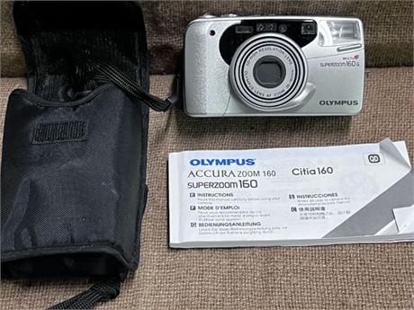Olympus Accura Camera w/ Case