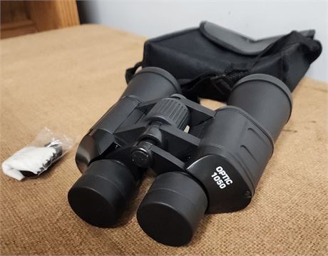 New Optic 1050 Binoculars w/ Soft Case