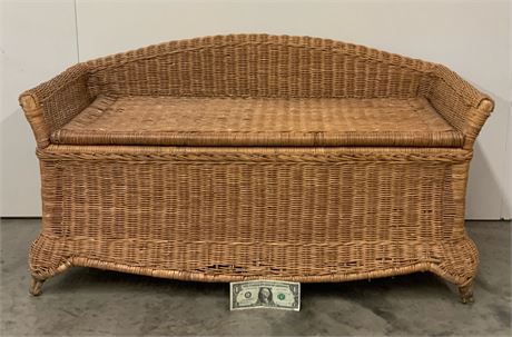 WICKER STORAGE BENCH