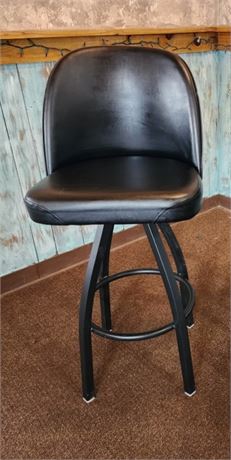 Black Swivel Bar Stool - 31½" Seat Height