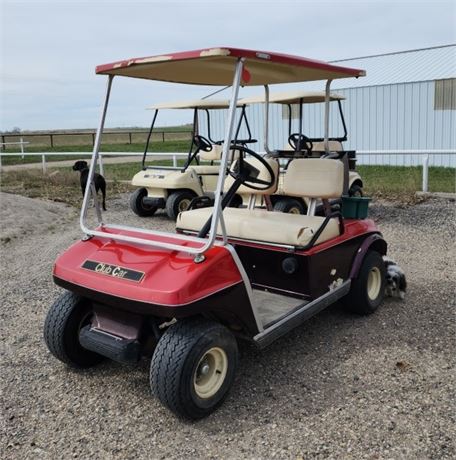'91 Red Club Car Gas Golf Cart-runs