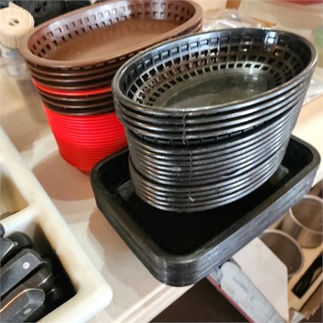 Plastic Food Server Baskets