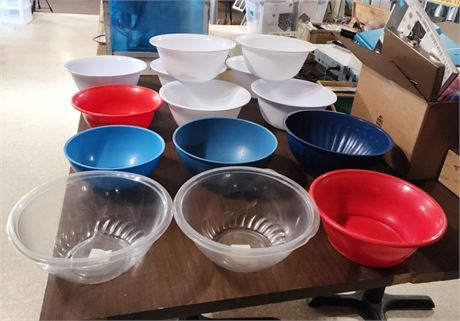 14- 16oz - 20oz Plastic Bowls