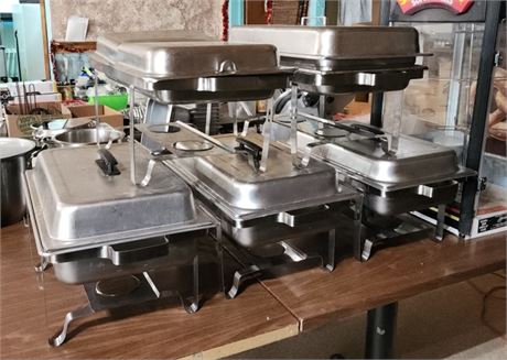 5- Banquet Pan Servers and lids