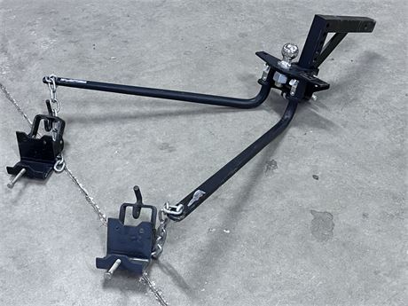 Curt Equalizer Towing Hitch