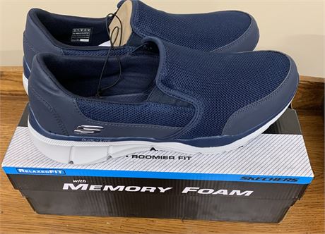 New Skechers Equalizer Persistent Mens Blue Casual Shoes Sneakers Size 12.