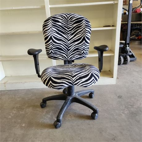 Zebra Rolling Adjustable Office Chair