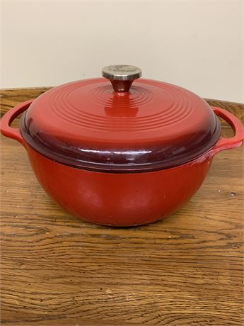 Lodge Enameled Dutch Oven Red