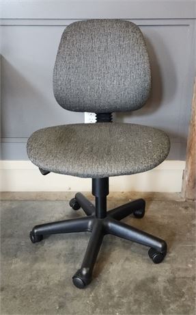 Rolling Adjustable Office Chair - (F)