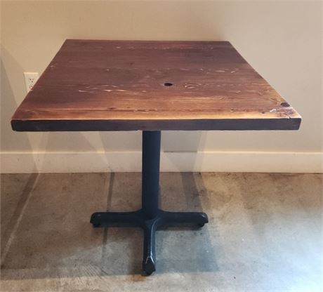 Solid Wood Table Top w/ Cast Iron Base - 30x30x32 (F)