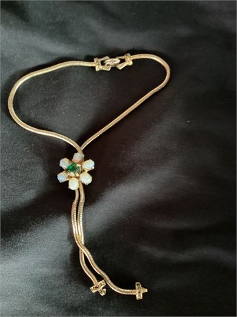 Vintage Lariat Opal Necklace. T 103
