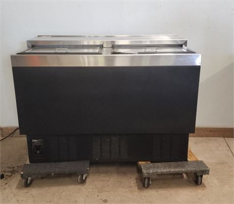 Glastender Slide Top Glass Chiller - 48x24x34 (T)