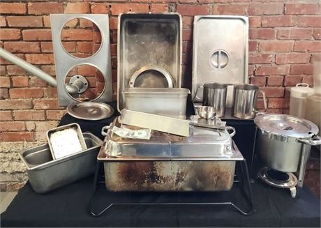 Assorted Stainless Kitchen & Serving Bundle (F)