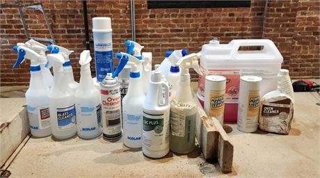 Assorted Janitorial Cleaning Supplies (F)