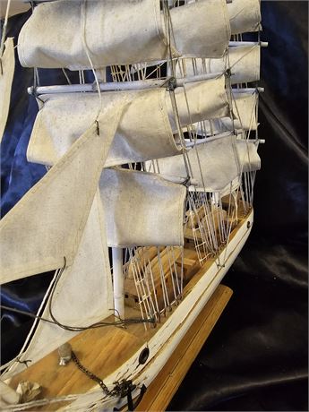 Wooden Whaling Ship Clipper Model