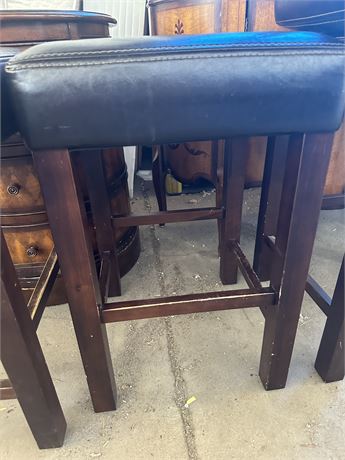 No Back Leather Stools