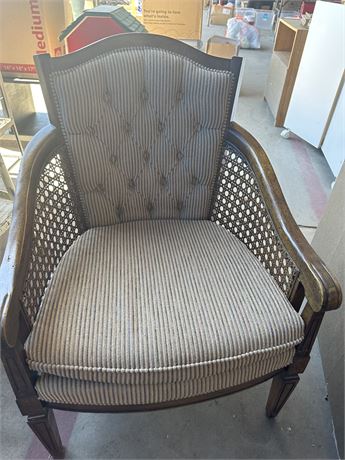 Gorgeous Wicker Chair