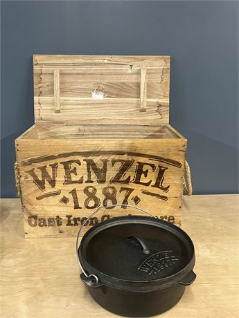 Wenzel Cast Iron Dutch Oven & Crate