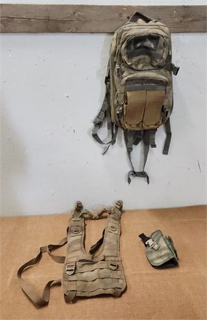 Tactical Camo Holster/Back & Chest Pack