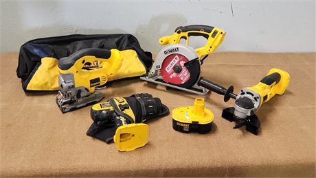 Assorted DeWalt Cordless Tools with Battery