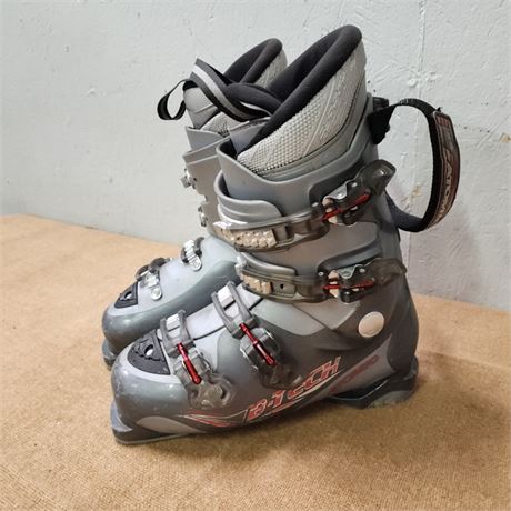 Atomic Ski Boots...26.5mm-size