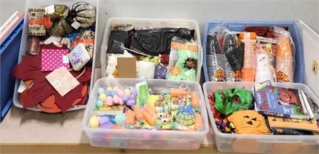 5 Totes Full of Assorted Halloween/Easter Crafting/Decor Items - 30qt Totes!